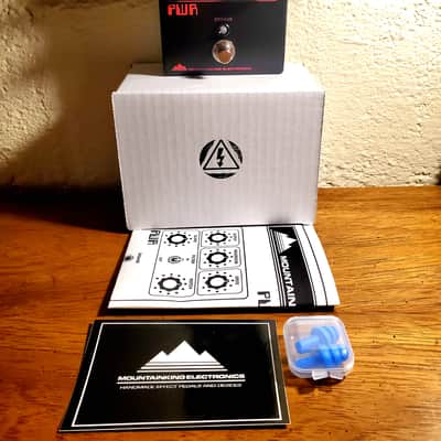 Mountainking PWR power amp distortion bass friendly image 3