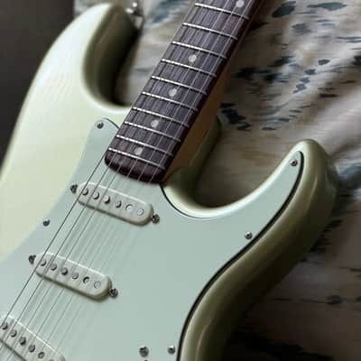 D'Pergo Vintage Limited 2020 image 8