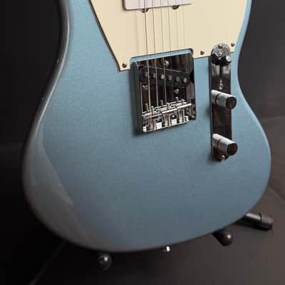 Squier FSR Paranormal Offset Telecaster SJ Electric Guitar Ice Blue Metallic (844) image 3