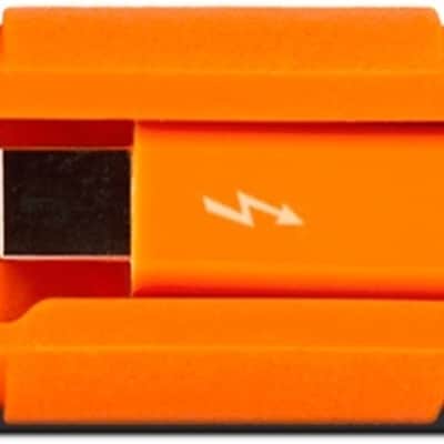 LaCie Rugged Thunderbolt USB 3.0 - 250GB Portable Solid State Drive image 4