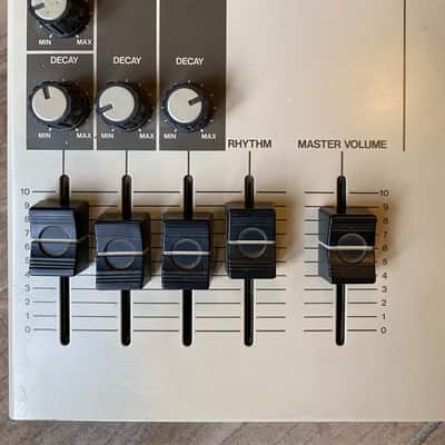 Roland CMU-800R with original accesories image 7