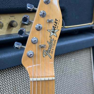 Fender Bullet H-2 with Maple Fretboard 1981 - 1983 - Walnut (Mocha) image 3