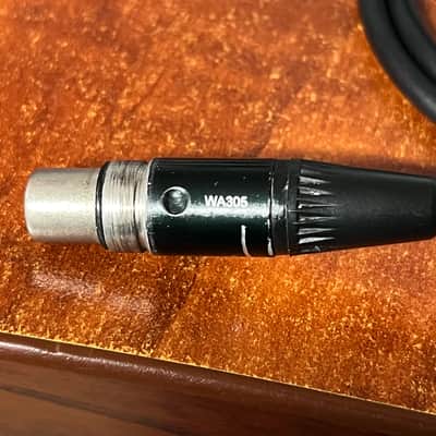 Shure WA305 Gold-plated Neutrik 1/4" Straight TS to TA4F Cable 3' Premium threaded locking Instrument Guitar Cable 95A20085 for Glx-d GLXD GLXD1, QLXD1, ULXD1-TQG, AD1-TQG, ADX1-TQG bodypack ULX-D & QLX-D Transmitters Digital Wireless Systems. image 3