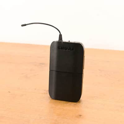Shure BLX14 Bodypack Wireless System - H8 Band 518-542 MHz (NO PSU) CG010XD image 10