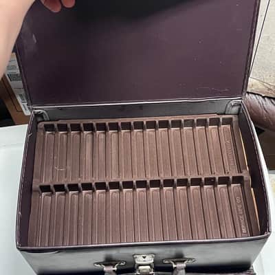 Vintage Faux Leather Cassette Tape Case (72ct) image 5
