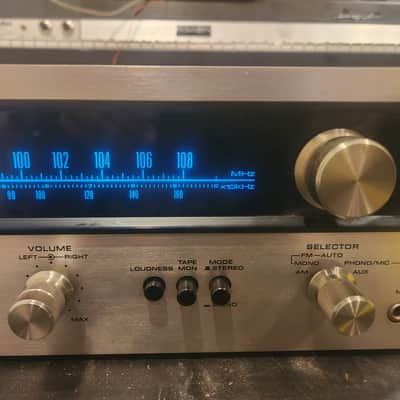 Pioneer SX-424 12-Watt Stereo Solid-State Receiver 1972 - 1974 - Silver image 3