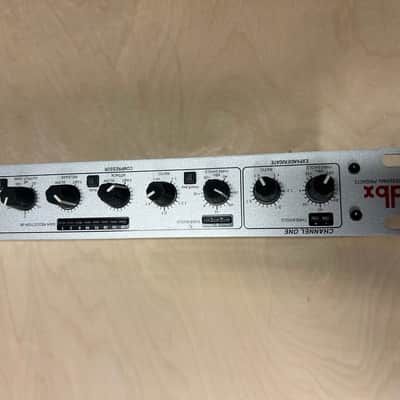 dbx 266xs Dual-Channel Compressor / Gate 2010s - Silver image 2