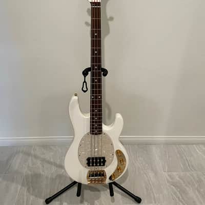 Music Man Stingray Classic Limited  Edition Gilded White  2012 - Gilded White image 2