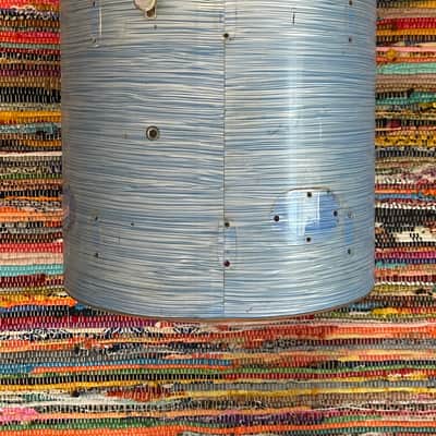 Rogers 1960’s 16” Floor Tom in Original Blue Ripple image 4