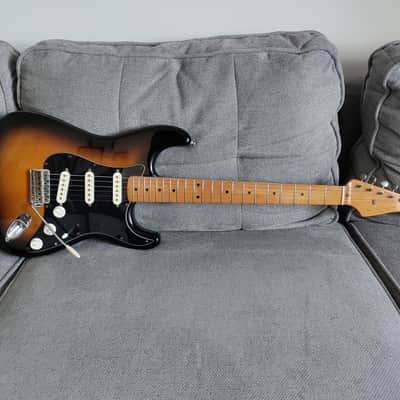 2006 Fender Classic Series '50s Stratocaster 2-Color Sunburst w/GIGBAG image 1