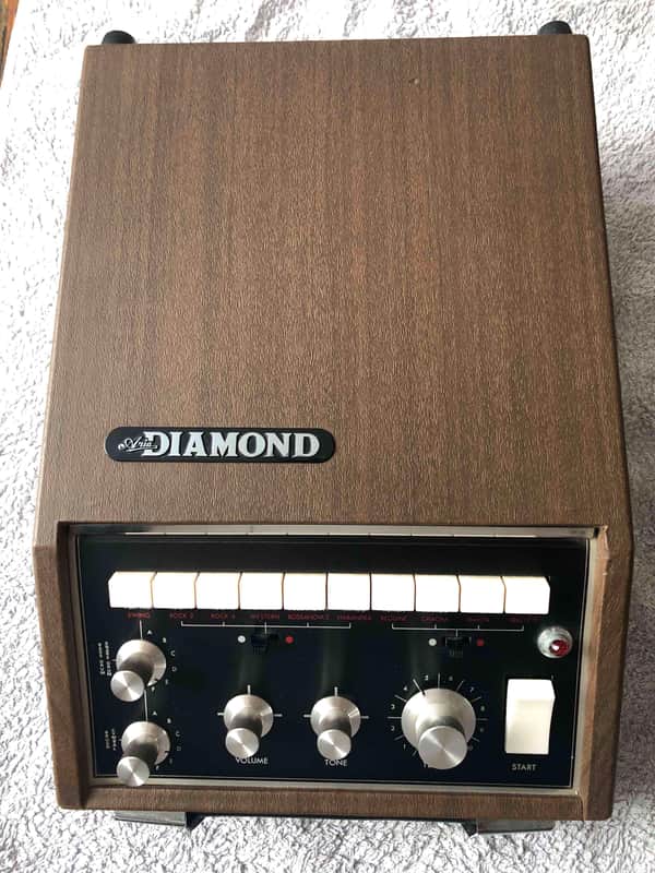 Aria Diamond 70' image 1