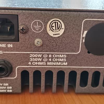 Ampeg B2R 350-Watt Rackmount Bass Amp Head image 12