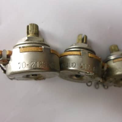Vintage 1965 Fender Stratocaster Pots 250K CTS Potentiometers image 2
