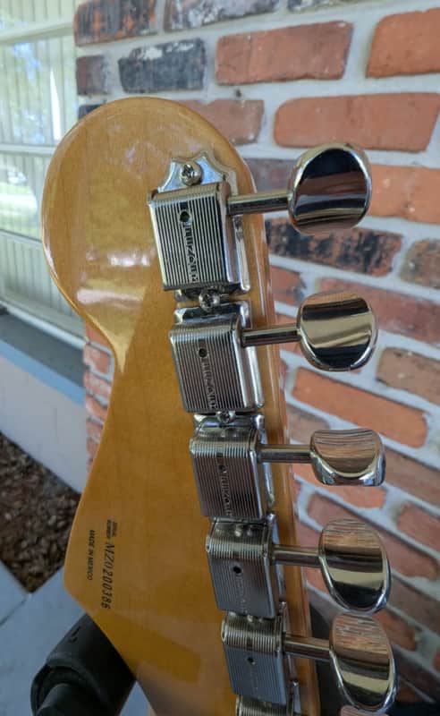 Fender Classic Series '60s Stratocaster image 1