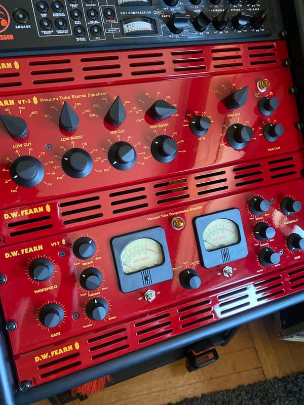 D.W. Fearn VT-5 Stereo Tube Equalizer 2010s - Red image 1