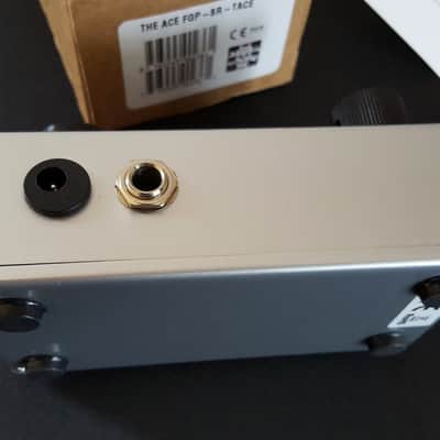 (MINT) Flattley Guitar Pedals The Ace Tone Boost Buffer Pedal - Silver image 7