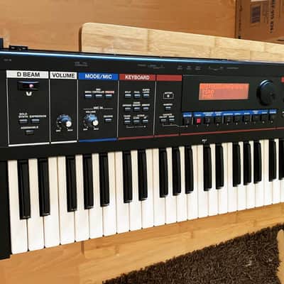 Roland JUNO-Di 61-Key Mobile Synthesizer Synth Keyboard – Excellent Condition image 2