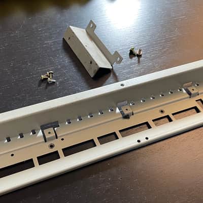 Korg Z1 - Keybed Hardware + Screws