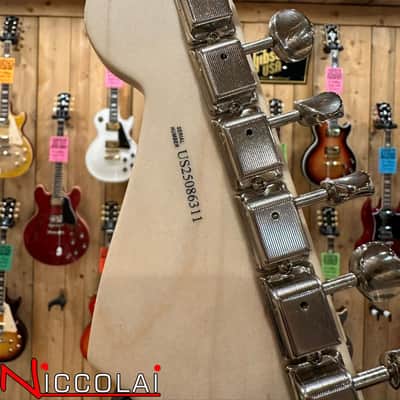 Fender Eric Clapton Stratocaster Maple Fingerboard Black 2026 image 10