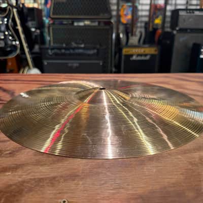 Paiste 14" Signature Fast Crash Cymbal image 3