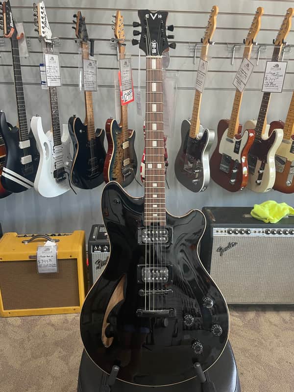 EVH SA-126 Standard 2025 - Present - Piano Black image 1