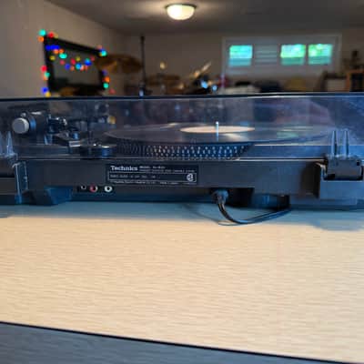 Vintage Technics SL-B20 Belt Drive Semi Automatic Turntable - New Belt Serviced! image 7
