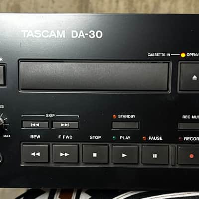 TASCAM DA-30 image 2
