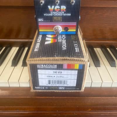 JHS The VCR Ryan Adams PaxAm Signature 2017 - 2018 - Standard image 1