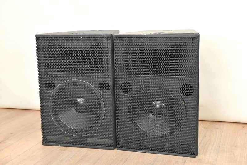 Meyer Sound CQ-1 Wide Coverage Main Loudspeaker (PAIR) CG005EY *ASK FOR SHIPPING* image 1
