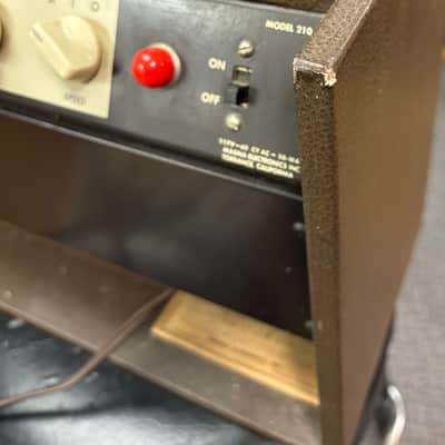 Vintage Magnatone 210 1959 1X8” Tube Amp Vibrato image 6
