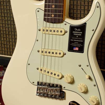 Fender AMERICAN VINTAGE II 1961 Stratocaster - Olympic White image 3