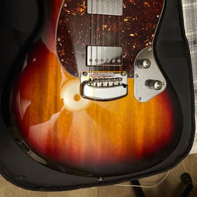 Ernie Ball Music Man StingRay RS with Maple Fretboard 2018 - 2020 - Vintage Sunburst image 2