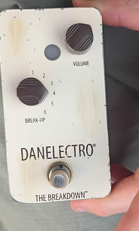 Danelectro The Breakdown