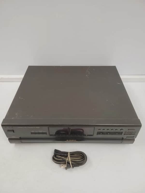 Technics SL-PD687 image 1