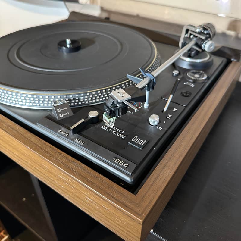 Dual 1264 Automatic Belt-Drive Turntable 1980 Bild 1