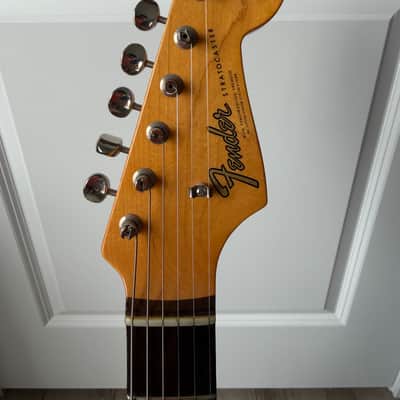 Fender American Original '60s Stratocaster with Rosewood Fretboard 2018 - 2022 - Olympic White image 4