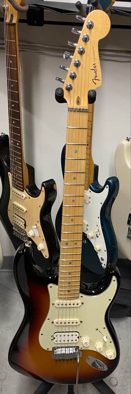2006 Fender American Deluxe Stratocaster - 3 Color Sunburst - Includes Hardshell Case! image 1