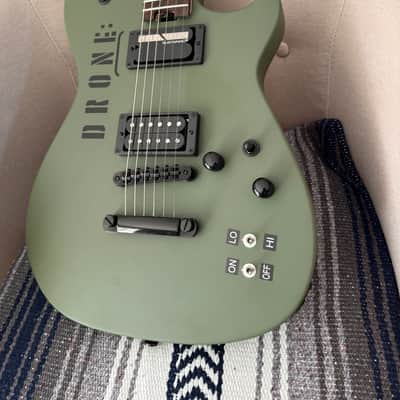 Cory Manson Cort Manson Meta MBM-2H SUS OG 2025 - Olive Bild 2