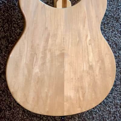 2019 Rickenbacker 330 maple glo electric guitar made in the usa ohsc image 6
