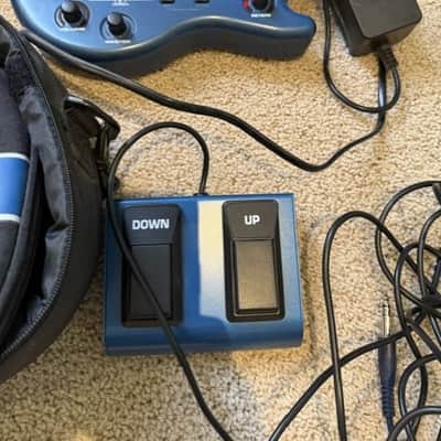 Behringer V-Amp2 and Korg AX3G image 4