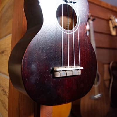 Gretsch G9100 Soprano Standard Ukulele - Vintage Mahogany Stain image 2
