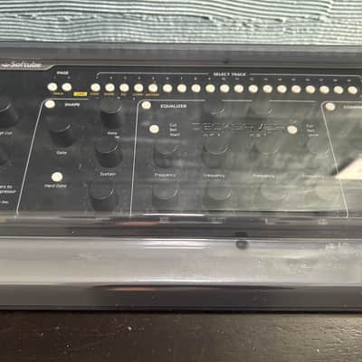 Softube Console One Mk II with Decksaver 2010s - Gray image 17