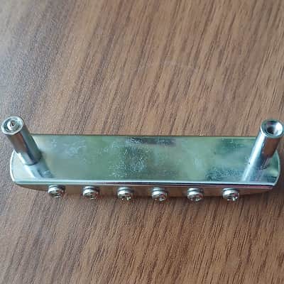 Fender 008-12 Mustang Guitar Bridge with Bridge Posts 2010s - Chrome image 3
