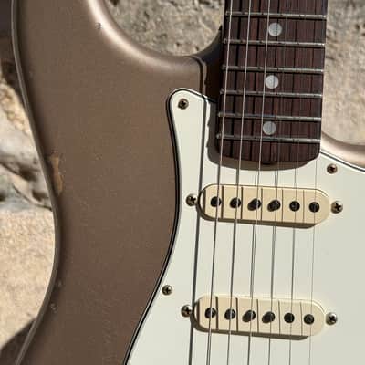Fender Custom Shop 1965 Stratocaster Shoreline Gold over Lake Placid Blue 2022 - Shoreline Gold over Lake Placid Blue image 6