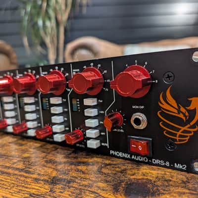 Phoenix Audio DRS-8 Mk2 8-Channel Class-A Discrete Mic Pre 2010s - Black imagen 3