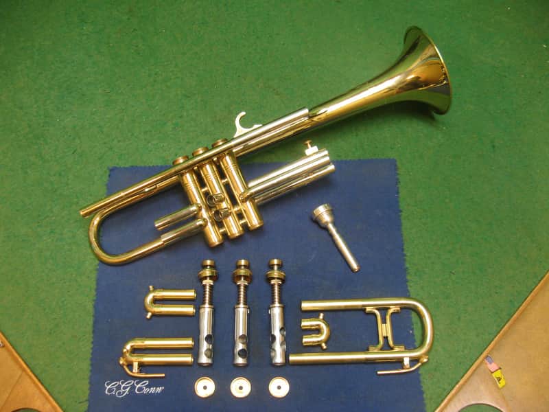 Huttl Line 800 Trumpet - Excellent & Refurbished - Protec Case