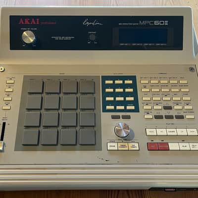 Akai MPC60II
