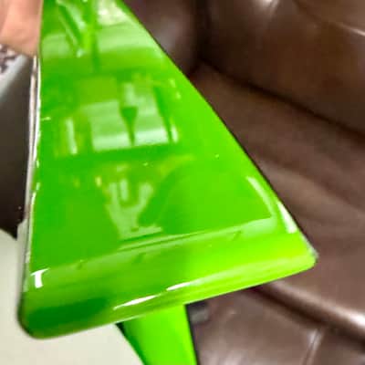 Jackson X Series KVXMG King V with Laurel Fretboard 2020 - Present - Slime Green with Black Bevels image 13