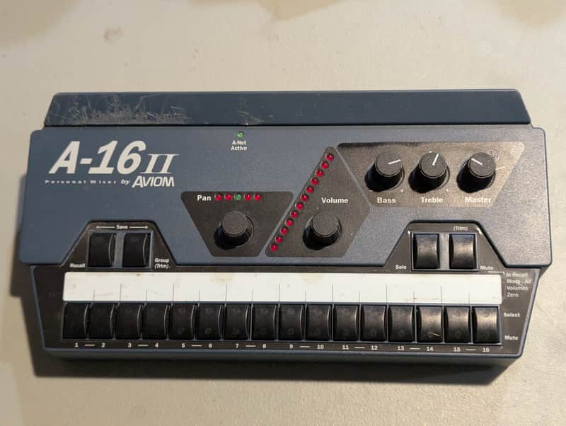 Aviom A-16II Personal Mixer 2010s - Blue image 1