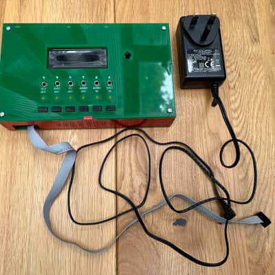 Mutable Instruments Module Tester 2022 - Acrylic/Green image 1
